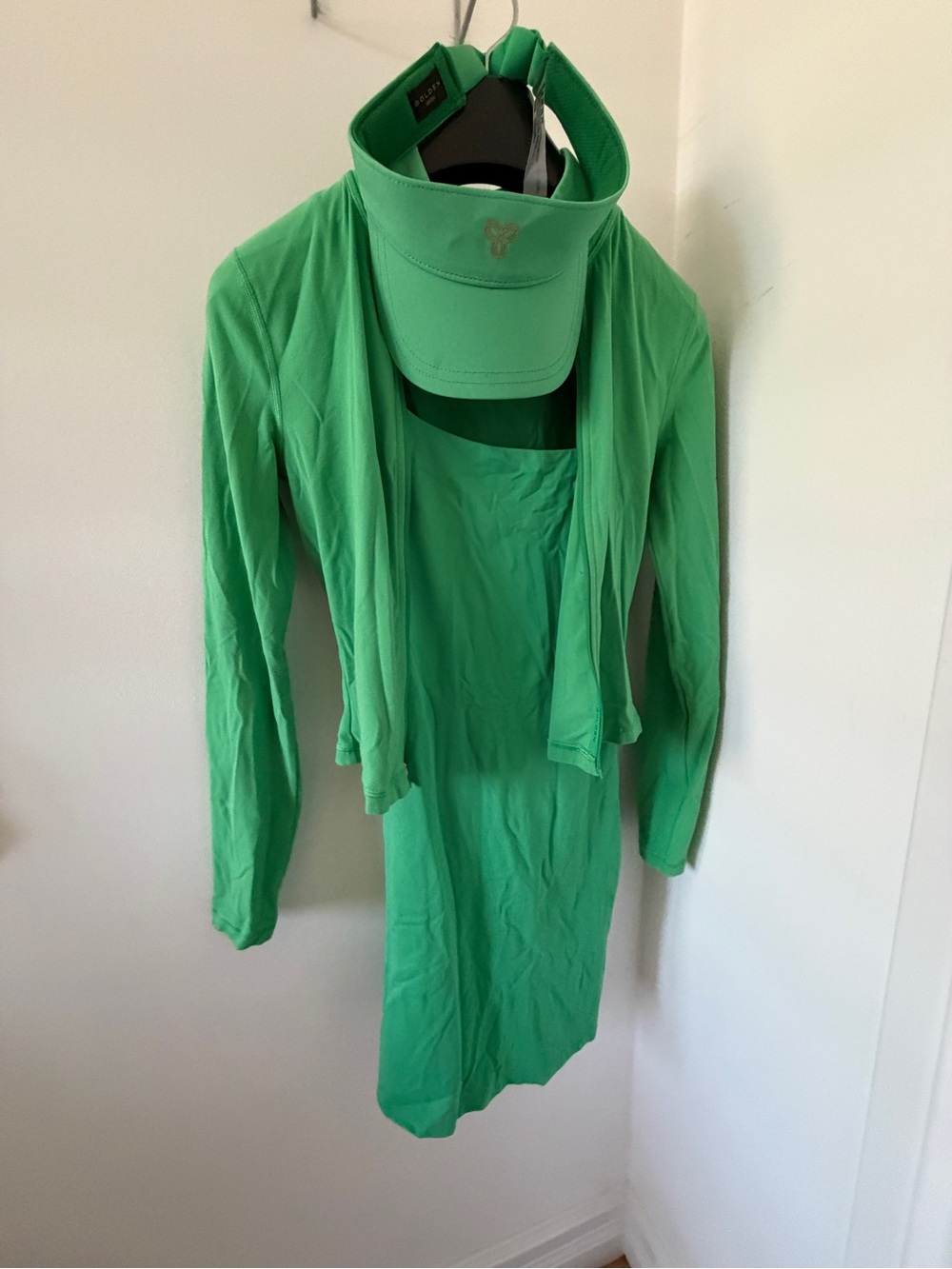 Aritzia green set contour dress, jacket and visor